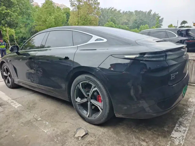 Exeed Exlantix ES 2024 Model National Trend Edition — Фото автомобиля 8