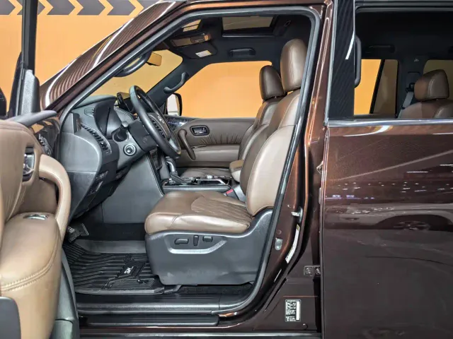 Nissan Patrol — Фото автомобиля 7
