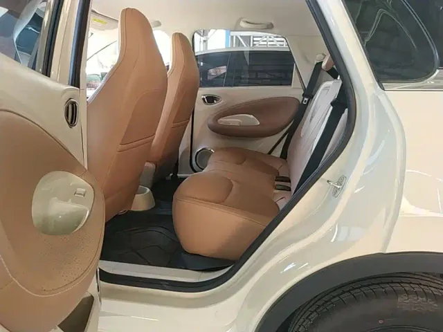 Wuling Bingo — Фото автомобиля 16