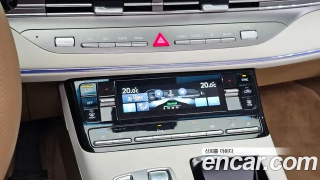 Hyundai Grandeur (New) Hybrid — Фото автомобиля 27
