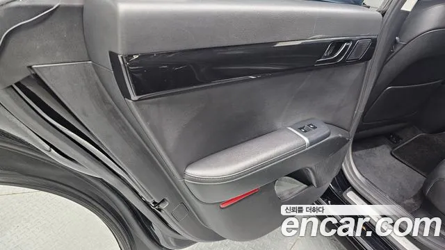 Hyundai Grandeur GN7 — Фото автомобиля 14
