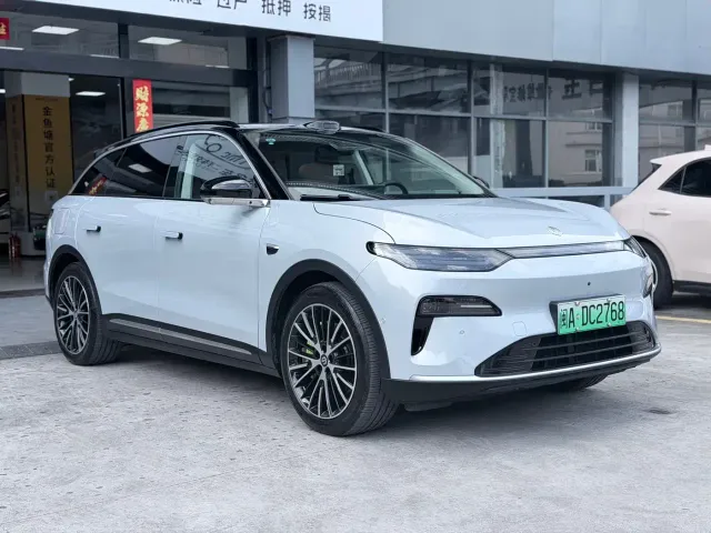 Leapmotor C11 — Фото автомобиля 3