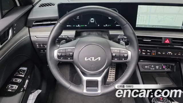 Kia K5 Generation 3 — Фото автомобиля 13