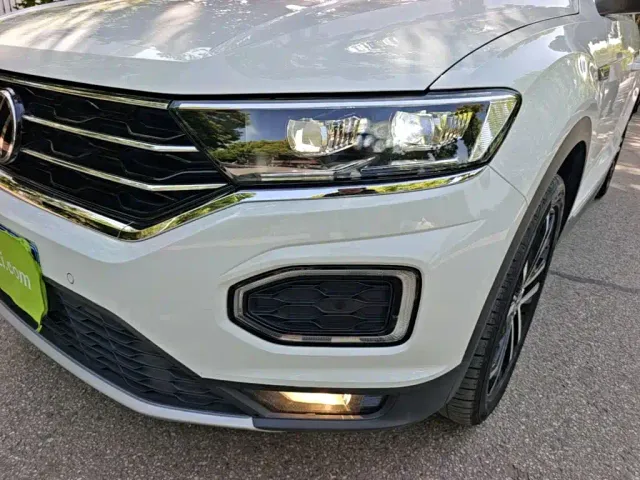 Volkswagen T-Roc — Фото автомобиля 17