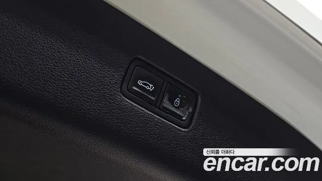 Genesis GV80 — Фото автомобиля 29
