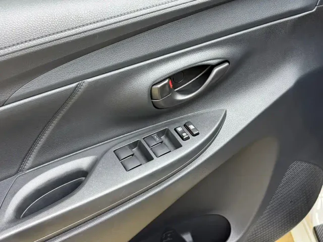 Toyota Vios — Фото автомобиля 10
