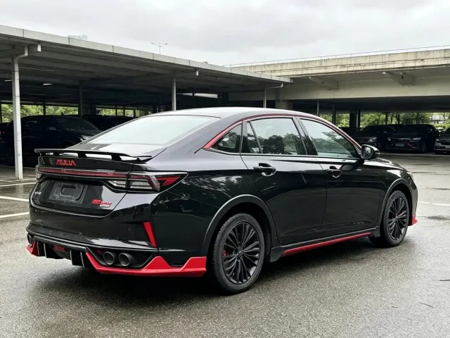 Dongfeng Yixuan MAX — Фото автомобиля 13