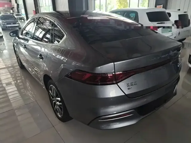 BYD Qin PLUS — Фото автомобиля 4