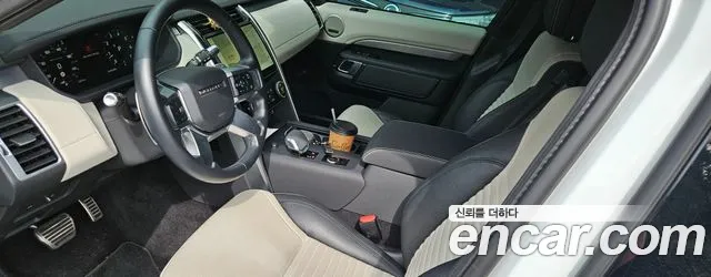 Land Rover Discovery — Фото автомобиля 5