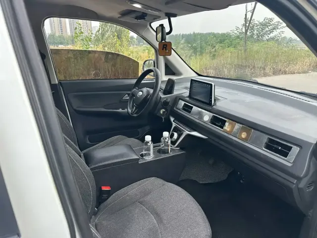 Baizhi New Energy Baizhi Big Bear 2022 10.36kWh Happy Bear S Enhanced Edition — Фото автомобиля 5