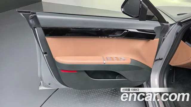 Hyundai Grandeur GN7 — Фото автомобиля 13
