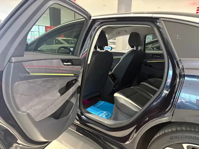 Volkswagen ID.7 Vizzion — Фото автомобиля 11