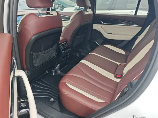 Geely Xingyue L — Фото автомобиля 5