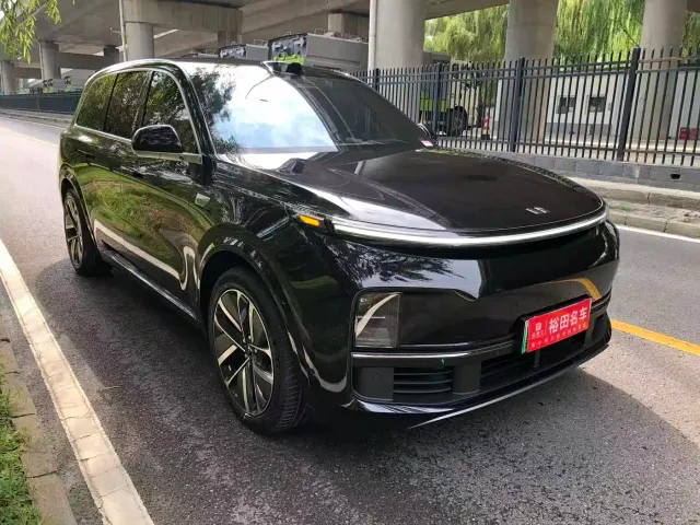 Li Auto L9 — Фото автомобиля 3
