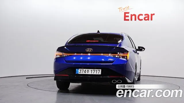 Hyundai Avante CN7 — Фото автомобиля 4