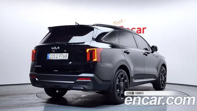 Kia Sorento Новый Sorento 4 поколение Дизель 2.2 2WD — Фото автомобиля 2