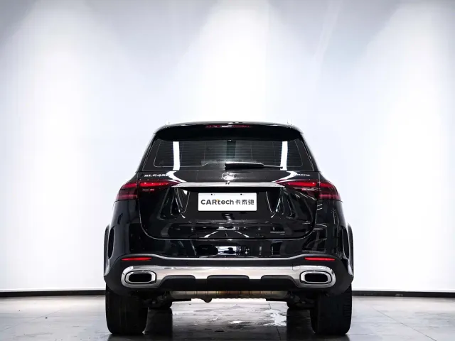 Mercedes-Benz GLE-Class — Фото автомобиля 8