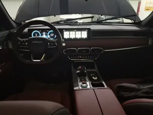 Jetour X70 Plus — Фото автомобиля 9