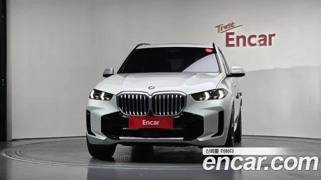 BMW X5 xDrive 40i M Sport — Фото автомобиля 3