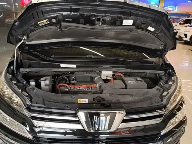 Toyota Vellfire — Фото автомобиля 19