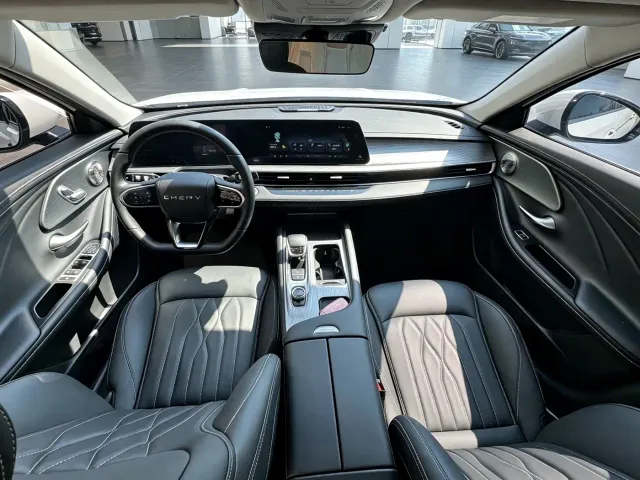 Chery Arrizo 8 — Фото автомобиля 5