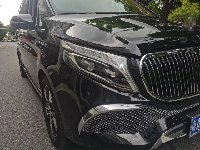 Mercedes-Benz V-Class — Фото автомобиля 8