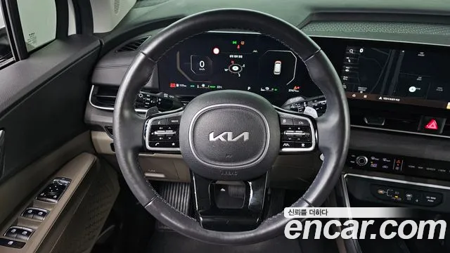 Kia Carnival Generation 4 — Фото автомобиля 20