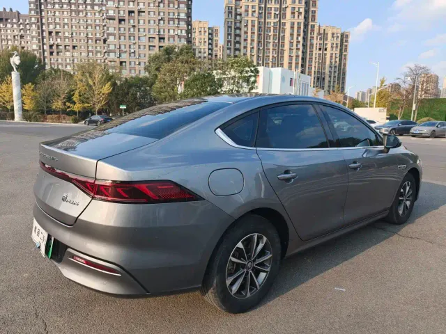BYD Qin PLUS — Фото автомобиля 7