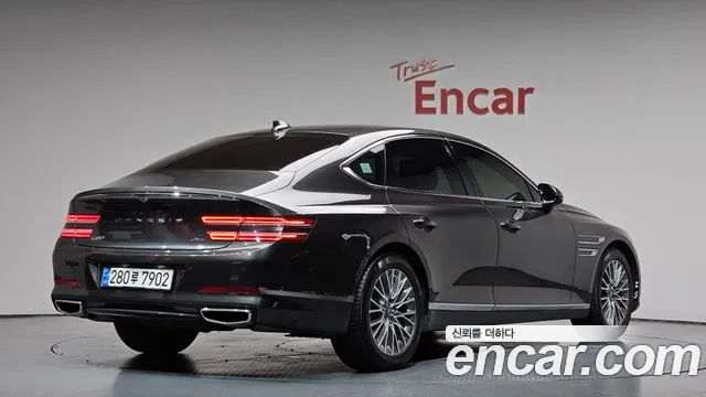 Genesis G80 Бензин 2.5 турбо AWD — Фото автомобиля 2