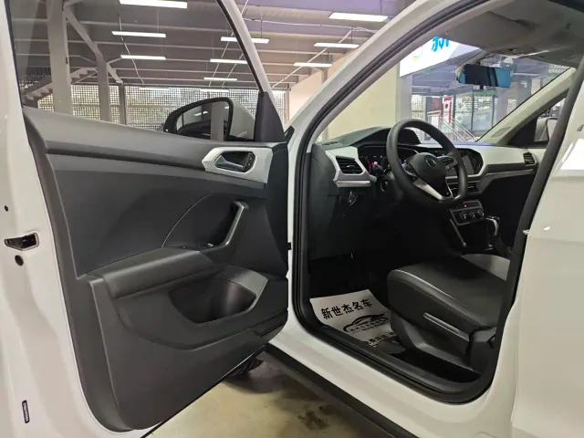 Volkswagen Tanying 2021 1.5L Automatic Smart Connect Edition — Фото автомобиля 4