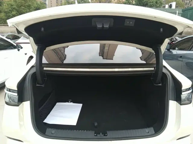 BYD Seal 07 DM-i — Фото автомобиля 18