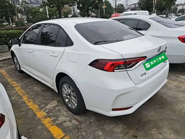 Toyota Corolla — Фото автомобиля 4