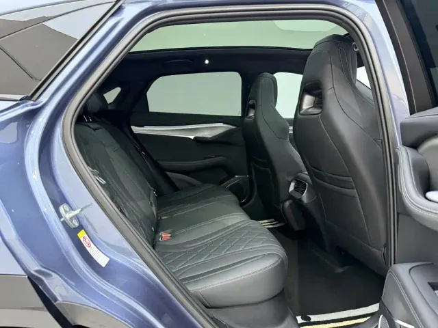 BYD Sealion 07 EV — Фото автомобиля 23