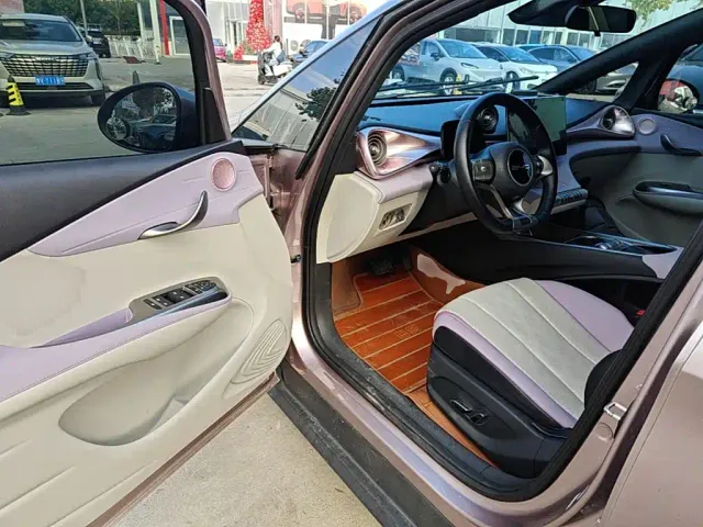 BYD Dolphin — Фото автомобиля 15