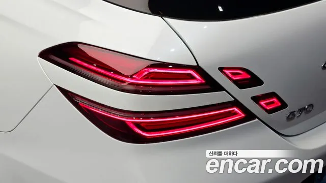 Genesis G70 The New Shooting Brake — Фото автомобиля 8