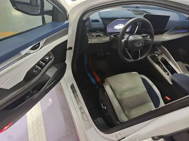 Geely Xingrui — Фото автомобиля 15