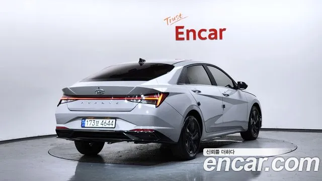 Hyundai AVANTE Avante (CN7) — Фото автомобиля 2