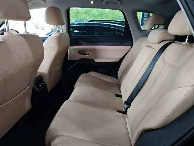 BYD Song Pro — Фото автомобиля 16