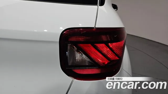 Hyundai Venue Venue 1.6 Premium — Фото автомобиля 23