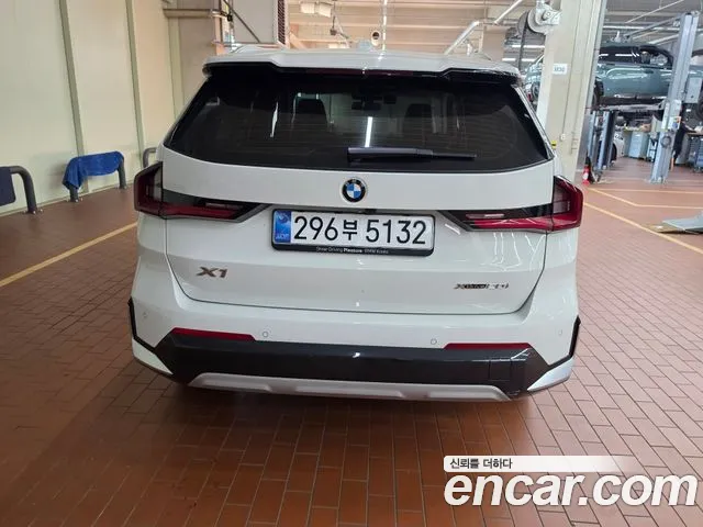 BMW X1 U11 — Фото автомобиля 5