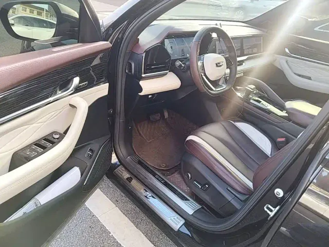 Geely Xingyue L — Фото автомобиля 15