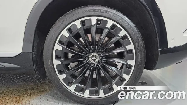 Mercedes-Benz EQS — Фото автомобиля 17
