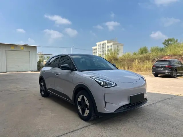 Geely Starry Wish — Фото автомобиля 3