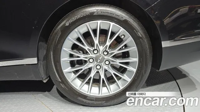 Genesis G80 RG3 — Фото автомобиля 6