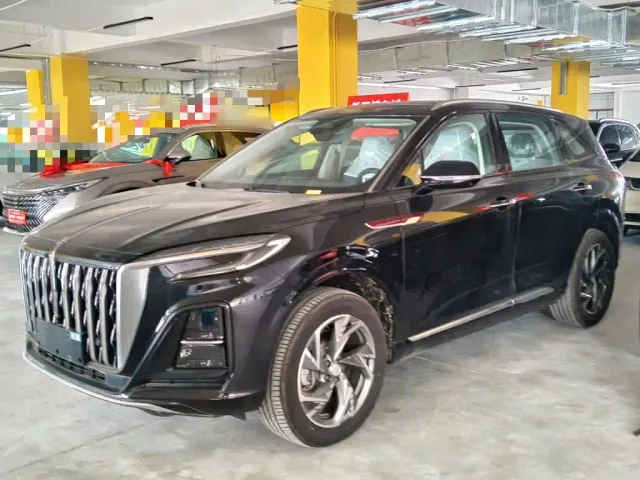 Фотография автомобиля — Hongqi HS3 PHEV