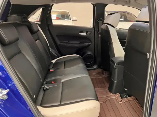 Honda Fit — Фото автомобиля 12