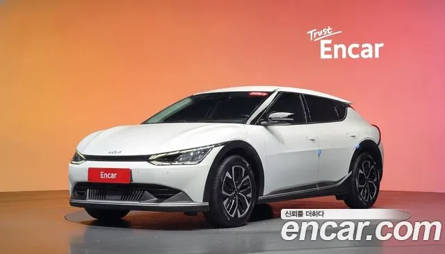 Фотография автомобиля — Kia EV6