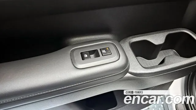 Hyundai Santafe — Фото автомобиля 18