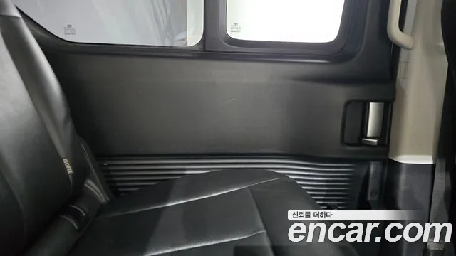Hyundai Staria — Фото автомобиля 14
