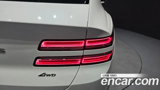 Genesis GV80 2.5T Бензин AWD — Фото автомобиля 21